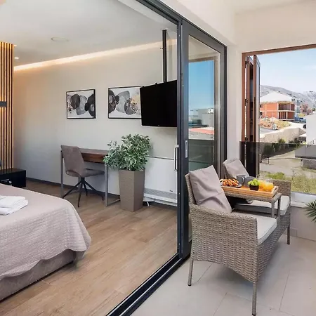 Emma Pag Hébergement de vacances *