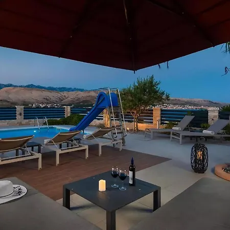 Holiday home Emma Pag Pag Town
